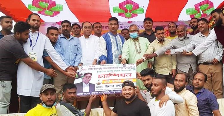 বিশ্বনাথের টেংরায় বঙ্গবন্ধু ফুটবল টুর্নামেন্টের ফাইনাল খেলা ও পুরস্কার বিতরণী অনুষ্ঠিত
