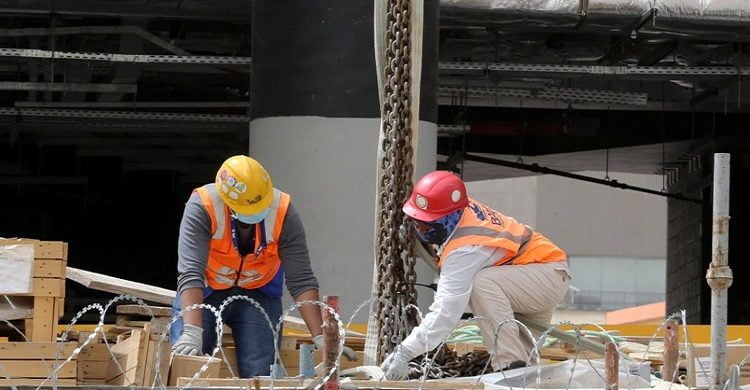 সৌদিতে পৌনে ৬ লাখ বিদেশি কর্মী কমে গেল