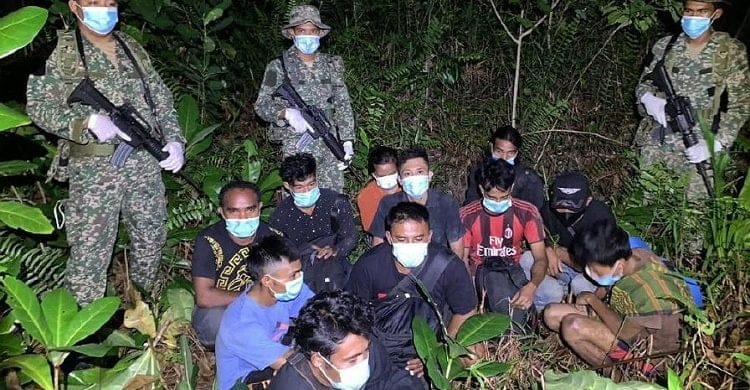 মালয়েশিয়ায় ১৫ হাজারেরও বেশি অবৈধ অভিবাসী গ্রেফতার