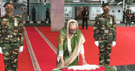 ঐতিহাসিক ৭ মার্চে বঙ্গবন্ধুর প্রতিকৃতিতে প্রধানমন্ত্রীর শ্রদ্ধা