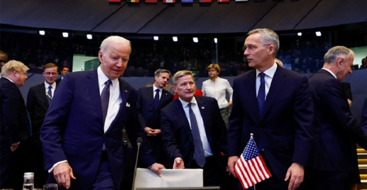 আরও ৪০ হাজার ন্যাটো সেনা মোতায়েনের সিদ্ধান্ত পূর্ব ইউরোপে