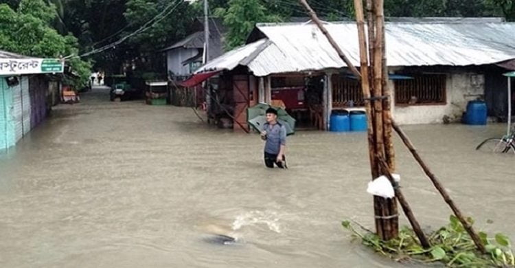 সুরমার পানি আরও বাড়ল, ৫০ হাজার মানুষ পানিবন্দি