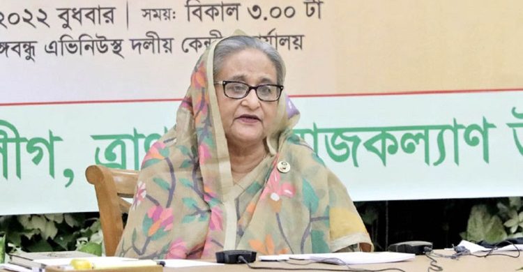 পদ্মা নদীতে ড. ইউনূসকে দুটি চুবানি দেওয়া উচিত: প্রধানমন্ত্রী