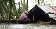 সুনামগঞ্জ: দেড় হাজার বাড়ির ঘরের চাল ছুঁই ছুঁই পানি