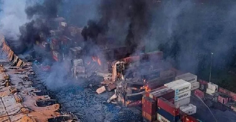 ৩৬ ঘণ্টায়ও নেভেনি বিএম কনটেইনার ডিপোর আগুন