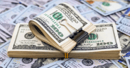 ডলারের মজুতকারীদের মাথায় হাত, টাকার মান বাড়ছে