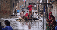 পাকিস্তানে বন্যায় নিহত ৯৩৭, জরুরি অবস্থা জারি