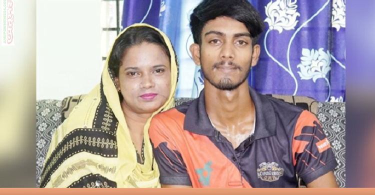 কলেজছাত্রকে বিয়ে করা সেই কলেজশিক্ষিকার ঝুলন্ত মরদেহ উদ্ধার