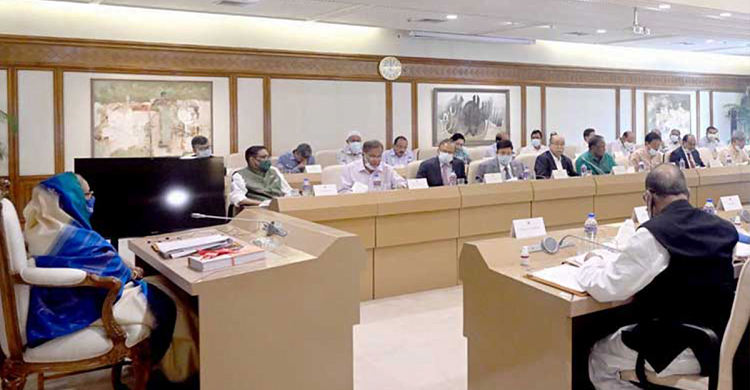 অতিরিক্ত খাদ্য আমদানির নির্দেশ দিয়েছেন প্রধানমন্ত্রী