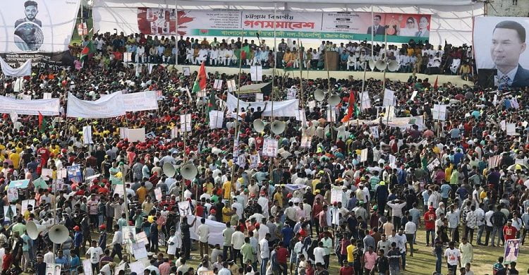 ‘খালেদা জিয়ার বাসার সামনে গেলে কেউ ফিরে আসতে পারবে না’