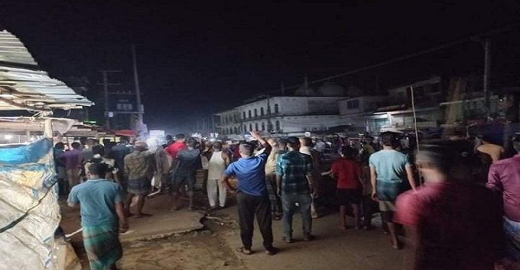 বিশ্বনাথ: লামাকাজিতে দুই গ্রামবাসীর সংঘর্ষে ওসিসহ অর্ধশতাধিক আহত