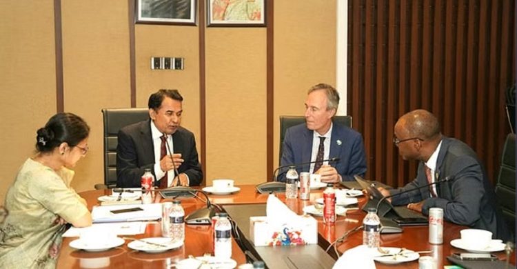 বিশ্বব্যাংকের কাছে আরও ঋণ চেয়েছেন অর্থমন্ত্রী