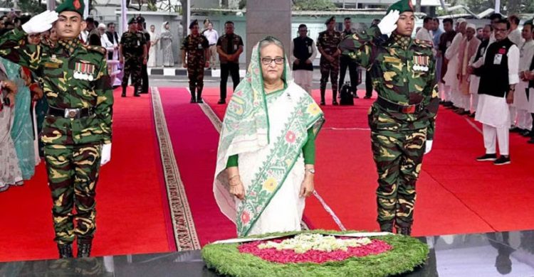 মুজিবনগর দিবস: বঙ্গবন্ধুর প্রতিকৃতিতে প্রধানমন্ত্রীর শ্রদ্ধা