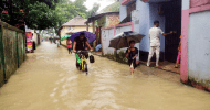 তিন ঘণ্টার টানা ভারি বৃষ্টিতে সিলেট নগরজুড়ে জলাবদ্ধতা