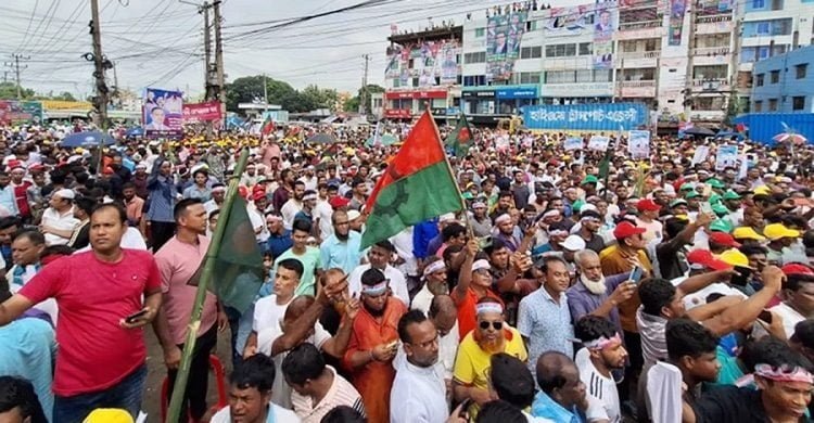 ভৈরব থেকে সিলেট বিএনপির রোডমার্চ চলছে