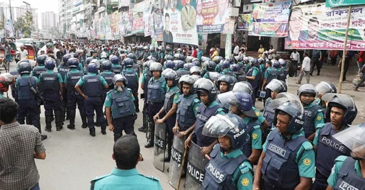 পুলিশকে সর্বোচ্চ কঠোর হওয়ার নির্দেশ