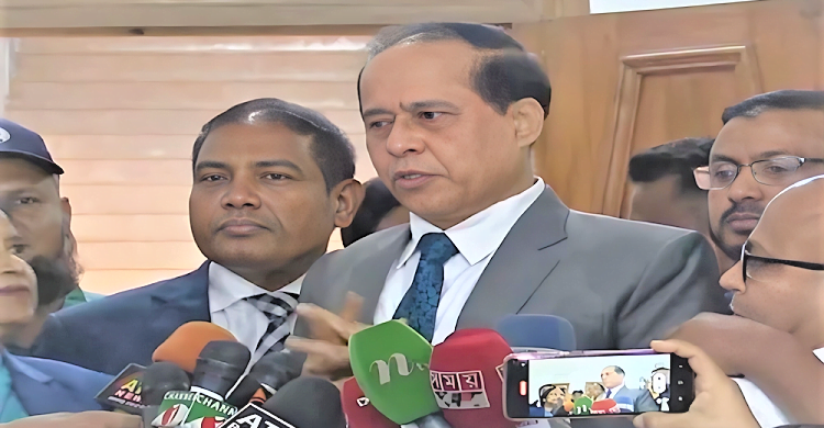 ভোট শান্তিপূর্ণ হবে কিনা জানি না, সুষ্ঠু করার দায়িত্ব পুলিশ ও প্রশাসনের : সিইসি