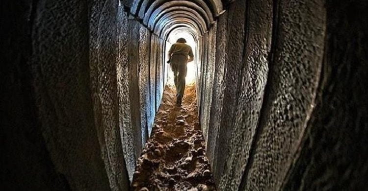 সমুদ্রের পানি গাজার টানেলগুলোতে ঢালতে শুরু করেছে ইসরাইল