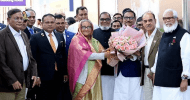 দেশে ফিরেছেন প্রধানমন্ত্রী শেখ হাসিনা