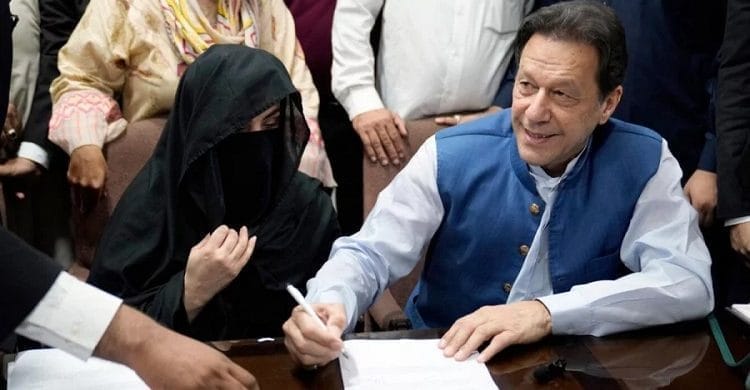 ইমরান খান ও বুশরা বিবির ১৪ বছরের সাজা স্থগিত