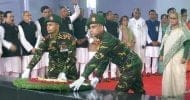 আ.লীগের প্রতিষ্ঠাবার্ষিকী: বঙ্গবন্ধুর প্রতিকৃতিতে প্রধানমন্ত্রীর শ্রদ্ধা
