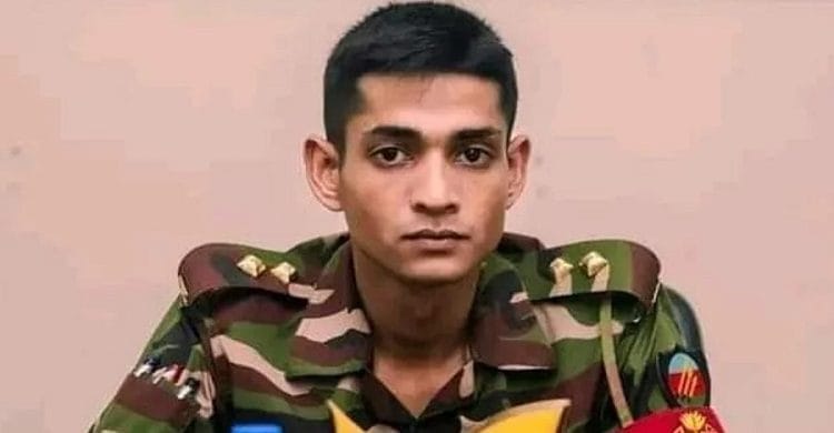 যৌথ বাহিনীর অভিযানে সেনা কর্মকর্তা নিহত