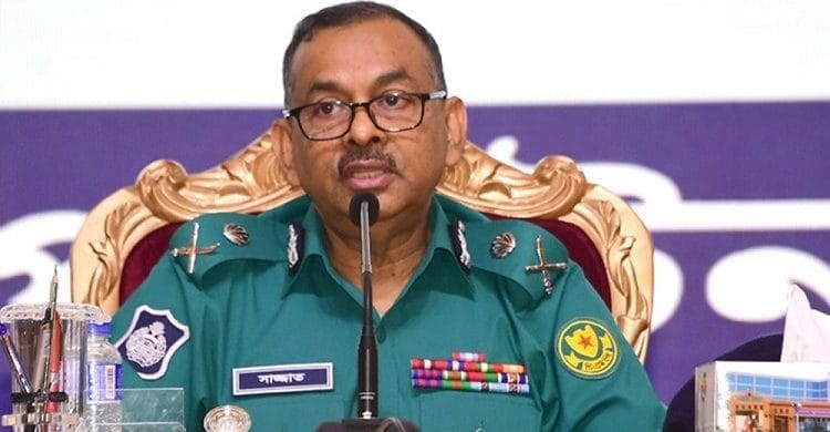 ‘এক মিনিটেই ওসি বরখাস্ত মামলা না নিলে’