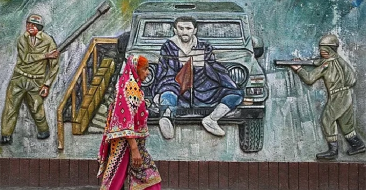 পাকিস্তানের কাশ্মীরে ভারতের হামলার শঙ্কা, হাজারের বেশি মাদ্রাসা বন্ধ