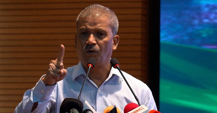 চিকিৎসকদের প্রতি আইন উপদেষ্টা—অত্যাচার বন্ধ করুন