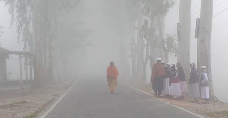 পঞ্চগড়ে শীতের কুয়াশা, তাপমাত্রা ২৫, সিলেটে ৩২ ডিগ্রি ভ্যাপসা গরম