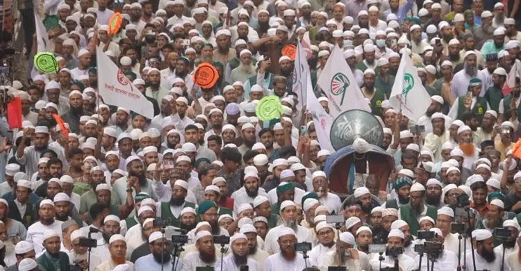 ধর্মভিত্তিক দলগুলো রাজপথে, রাজনীতি আরও জটিল হওয়ার দিকে যাচ্ছে?