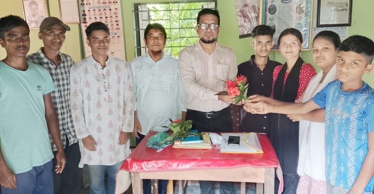 নবীগঞ্জ উপজেলা যুব উন্নয়ন কর্মকর্তার ‘সনাতন-দীননাথ যুব ও সমাজকল্যাণ সংস্থা’ কার্যালয় পরিদর্শন