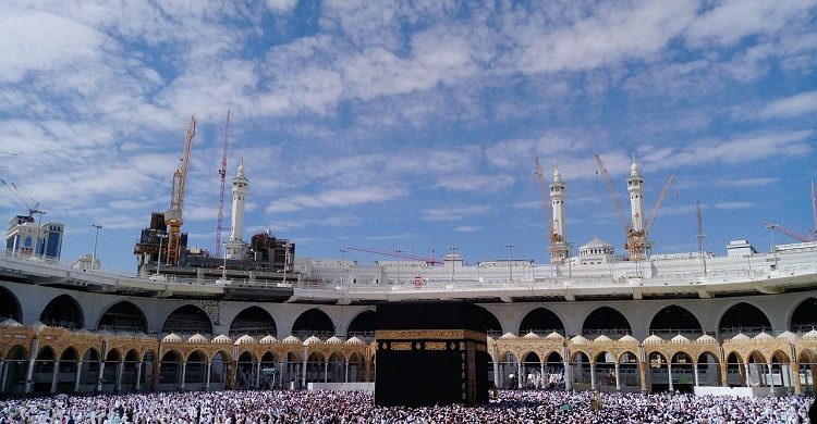 সুখবর দিল সৌদি: সব ধরনের ভিসাধারী ওমরা করতে পারবেন