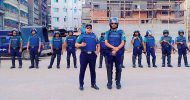ঢাকায় একযোগে ১৪২ স্পটে পুলিশের মহড়া