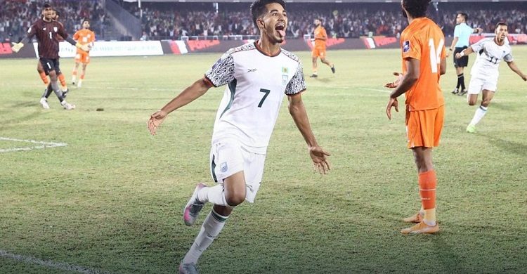 লাল-সবুজের কাছে হারলো ভারত