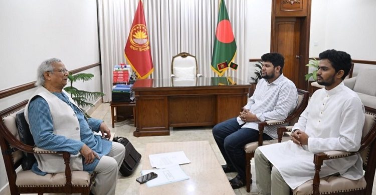 প্রধান উপদেষ্টা মাহফুজ-আসিফের পদত্যাগপত্র গ্রহণ করেছেন