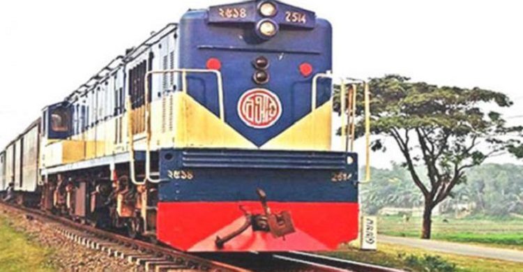 ছয় রুটে বাড়ল ট্রেনের ভাড়া