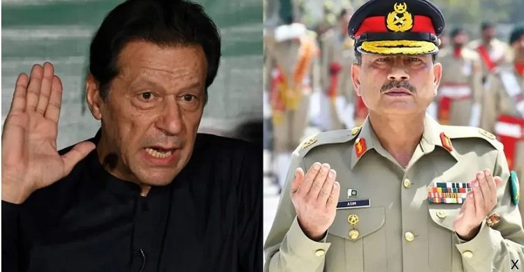 একহাত নিলেন ইমরান খান পাকিস্তানের সেনাপ্রধানকে