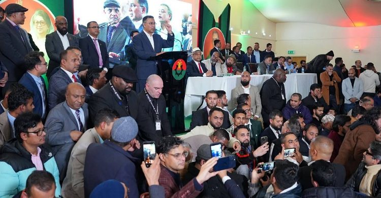 ২৫ ডিসেম্বর তারেক রহমানের স্বদেশ প্রত্যাবর্তন ঘোষণা: লন্ডনের জনসভায় আবেগঘন বিদায়